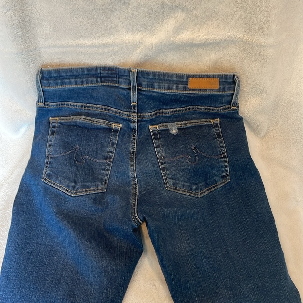 AG The Farrah Skinny Ankle Jeans. High rise skinny ankle ..lots of stretch. 28R - Picture 7 of 13